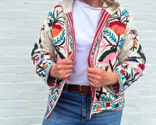 Load image into Gallery viewer, SUZANI JACKET - Cream, Multi/ RED lining