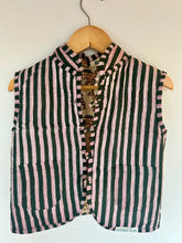 Load image into Gallery viewer, CAMEL PARADE Quilted Gilet - GREEN/MUSTARD