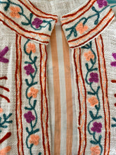 Load image into Gallery viewer, SUZANI JACKET - Cream/ CORAL stripe lining