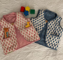 Load image into Gallery viewer, Dinky Leaf Reversible Gilet