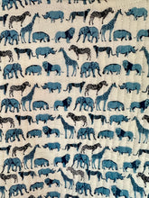 Load image into Gallery viewer, SAFARI STROLL Quilted Waistcoat
