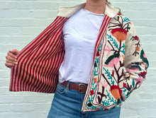 Load image into Gallery viewer, SUZANI JACKET - Cream, Multi/ RED lining
