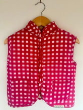 Load image into Gallery viewer, CAMEL PARADE Quilted Gilet - PINK
