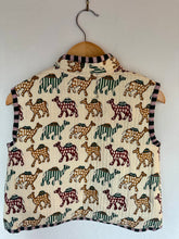 Load image into Gallery viewer, CAMEL PARADE Quilted Gilet - GREEN/MUSTARD
